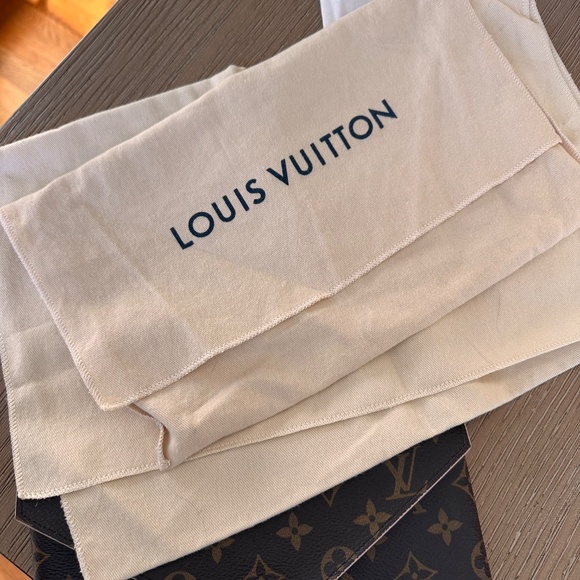 Louis Vuitton Pochette Kirigami – Large Pouch Only - Picture 6 of 7